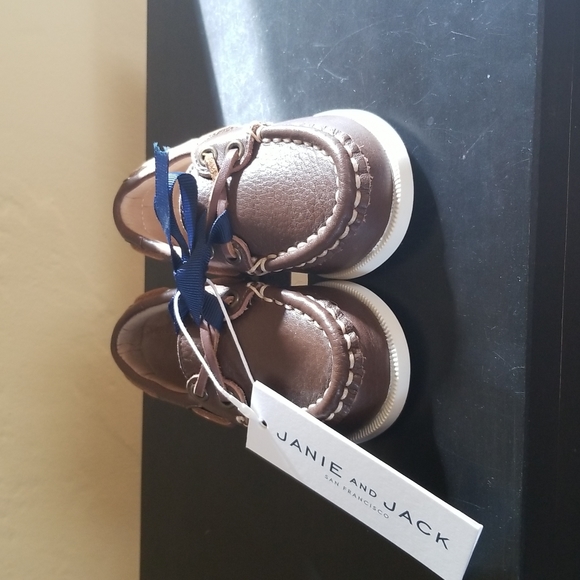 Janie and Jack baby leather boater shoes size 4 NWT and NBW - Picture 2 of 7